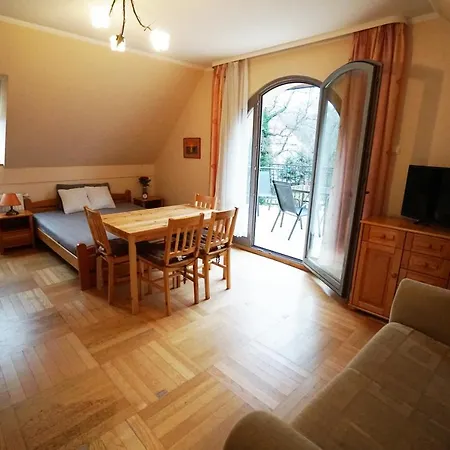 Willa Nad Oczkiem Bed & Breakfast Świnoujście